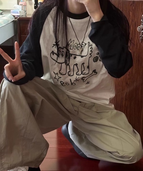 CELENA BEATS(セレナビーツ)の「ゆるかわドッグイラストロンT(Tシャツ/カットソー・レディース・ホワイト・L/M)」の2枚目の写真