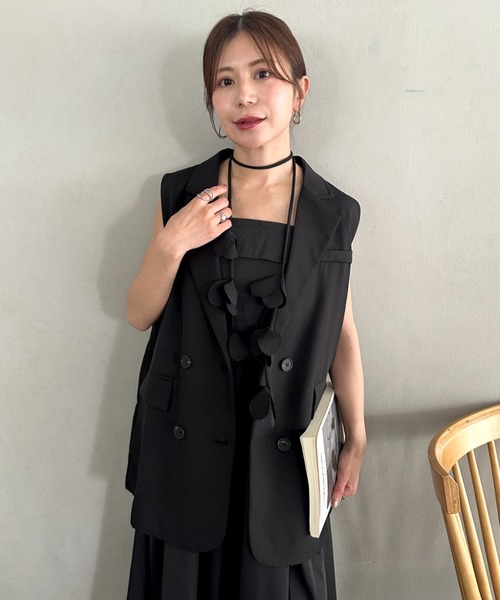 MYMOOD.(マイムード)の「2WAYフラワーモチーフネックリボン付きチューブトップワンピース ロングワンピース(ワンピース・レディース・ブラック/アイボリー・FREE)」の5枚目の写真