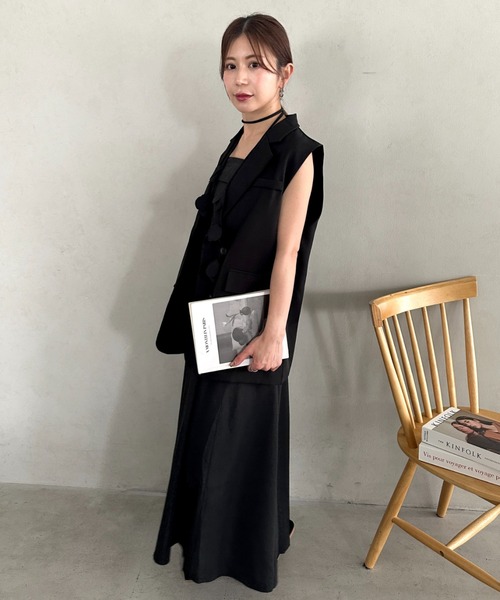 MYMOOD.(マイムード)の「2WAYフラワーモチーフネックリボン付きチューブトップワンピース ロングワンピース(ワンピース・レディース・ブラック/アイボリー・FREE)」の11枚目の写真