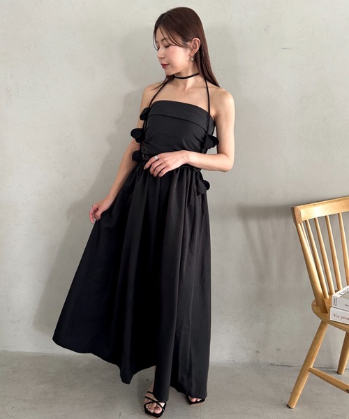 MYMOOD.(マイムード)の「2WAYフラワーモチーフネックリボン付きチューブトップワンピース ロングワンピース(ワンピース・レディース・ブラック/アイボリー・FREE)」の20枚目の写真