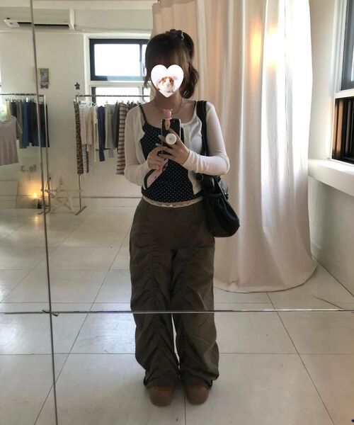 ITZAVIBE(イッザバイブ)の「LACE LAYERED WIDE PANTS - KHAKI(その他パンツ・レディース・その他・MEDIUM/LARGE)」の13枚目の写真