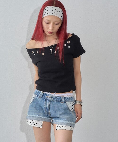 WHO'S WHO gallery(フーズフーギャラリー)の「ハトメオフショル半袖トップス(無地/ドット)(Tシャツ/カットソー・レディース・ブラック系その他/オフホワイト/ホワイト系その他/ブラック・FREE)」の11枚目の写真