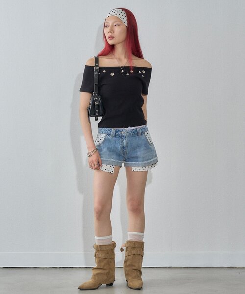 WHO'S WHO gallery(フーズフーギャラリー)の「ハトメオフショル半袖トップス(無地/ドット)(Tシャツ/カットソー・レディース・ブラック系その他/オフホワイト/ホワイト系その他/ブラック・FREE)」の15枚目の写真