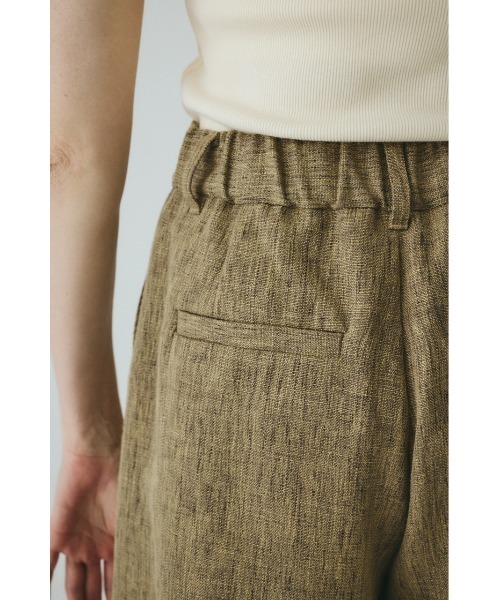 HeRIN.CYE(ヘリンドットサイ)の「Tweed butcher half pants / ツイードブッチャーハーフパンツ(その他パンツ・レディース・ブラック/ライトブルー/ベージュ・36/38)」の5枚目の写真