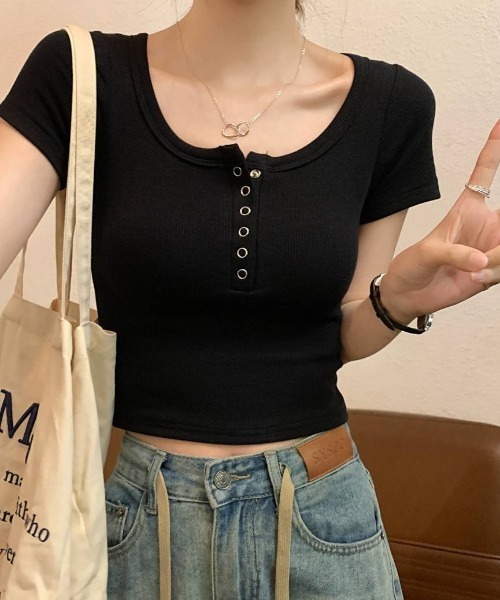 lulufa（ルルファ）の「ベーシック ヘンリーネックT シンプル 半袖（Tシャツ/カットソー・レディース・ブラック/オートミール/ホワイト・FREE）」の10枚目の写真