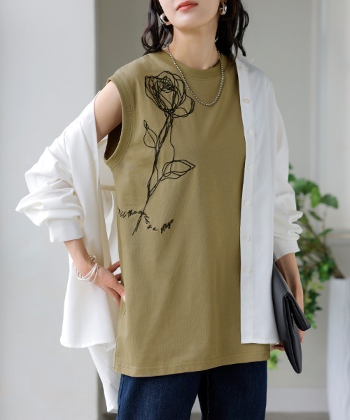 HUG.U(ハグユー)の「花柄刺繍タンクトップ(タンクトップ・レディース・ホワイト/ライトグレー/カーキブラウン/パープル・FREE)」の16枚目の写真