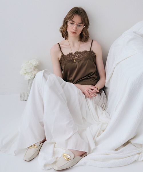 flaeu（フラユ）の「Cotton Gather Volume Skirt（スカート・レディース・ブラック/アイボリー・FREE）」の5枚目の写真