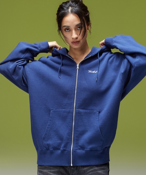X-girl（エックスガール）の「ARCH LOGO AND FACE PATCH ZIP UP SWEAT HOODIE（パーカー・レディース・アッシュ/ブラック/ネイビー・S/M）」の7枚目の写真