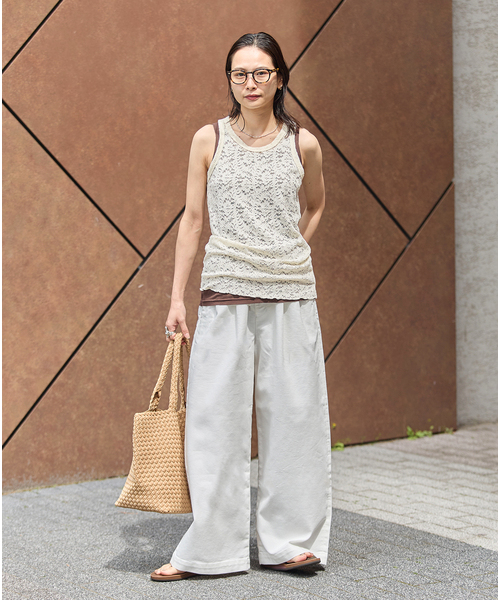 JOURNAL STANDARD（ジャーナルスタンダード）の「ストレッチフラワーレースタンク（Tシャツ/カットソー・レディース・ブラック/ホワイト/アイボリー・FREE）」の6枚目の写真