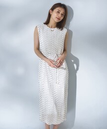 UNTITLED（アンタイトル）の「【華やか/シアー感】ドットジャガードワンピース（ワンピース）」
