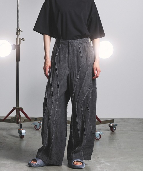 MAISON SPECIAL（メゾンスペシャル）の「《UNISEX》Tuck Washer Prime-Wide TSUGIHAGI Slacks/タックワッシャープライムワイドツギハギスラックス【MAISON SPECIAL/メゾンスペシャル】■セットアップ対応■（スラックス・メンズ・グレー/ラベンダー/モカ・0/1/2）」の6枚目の写真