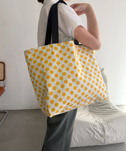 SEN TOKYO（セントーキョー）の「【リバーシブル】ドット柄 大容量トートバッグ/PC, A4サイズ対応（トートバッグ・レディース・ホワイト・FREE）」の19枚目の写真