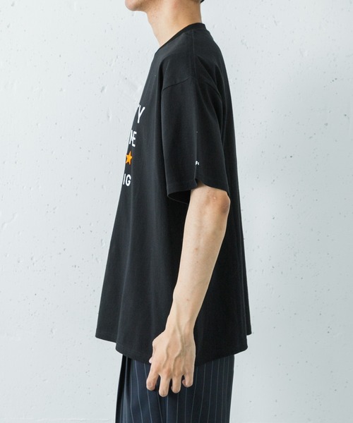URBAN RESEARCH×MARTY SUPREME×A24 SOLID 3STAR LOGO T-SHIRTS（T