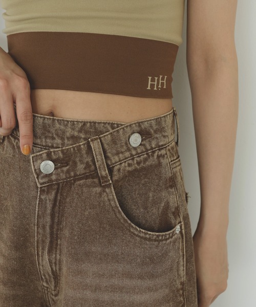 hellam home(へラムホーム)の「カップ付きヨガウェアブラトップ(その他トップス・レディース・ベージュ/ブラック/ネイビー・FREE)」の8枚目の写真