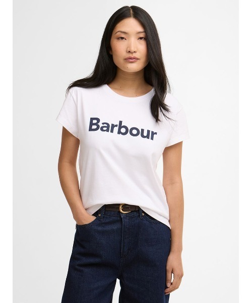 Barbour（バブアー）の「HartlandフロントロゴTシャツ（レディース）（Tシャツ/カットソー・レディース・ホワイト/ネイビー/ピンク・8/10）」の5枚目の写真