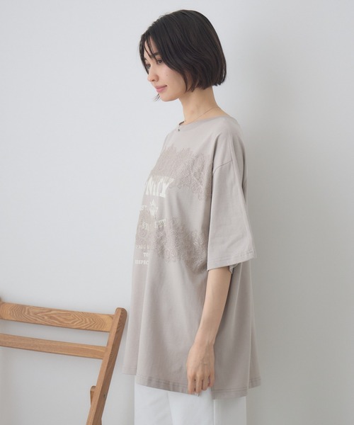 KATHARINE ROSS(キャサリンロス)の「【前後2WAY】 ロゴTシャツ(Tシャツ/カットソー・レディース・ブラック/ベージュ・FREE)」の7枚目の写真