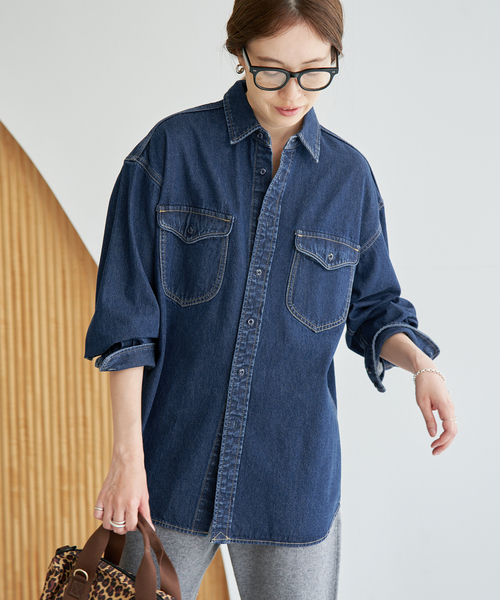 SLOBE IENA（スローブイエナ）の「《WEB限定/追加》LE DENIM BDUデニムシャツ（シャツ/ブラウス・レディース・ブルー/ネイビー・FREE）」の6枚目の写真
