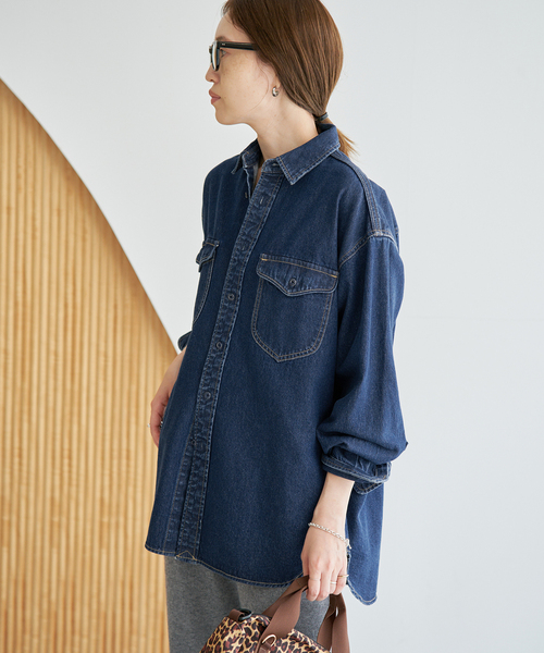 SLOBE IENA（スローブイエナ）の「《WEB限定/追加》LE DENIM BDUデニムシャツ（シャツ/ブラウス・レディース・ブルー/ネイビー・FREE）」の7枚目の写真