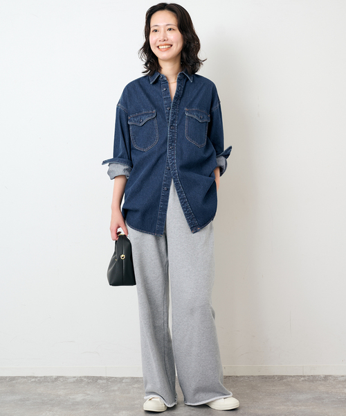 SLOBE IENA（スローブイエナ）の「《WEB限定/追加》LE DENIM BDUデニムシャツ（シャツ/ブラウス・レディース・ブルー/ネイビー・FREE）」の8枚目の写真