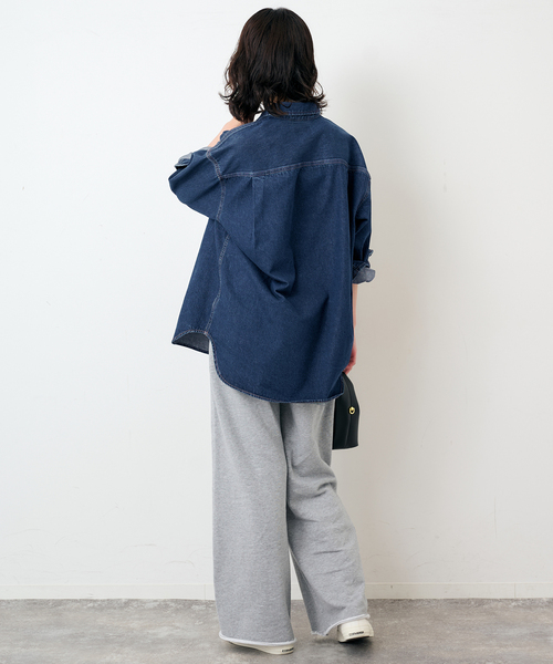 SLOBE IENA（スローブイエナ）の「《WEB限定/追加》LE DENIM BDUデニムシャツ（シャツ/ブラウス・レディース・ブルー/ネイビー・FREE）」の10枚目の写真