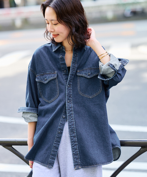 SLOBE IENA（スローブイエナ）の「《WEB限定/追加》LE DENIM BDUデニムシャツ（シャツ/ブラウス・レディース・ブルー/ネイビー・FREE）」の11枚目の写真