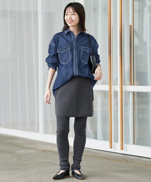 SLOBE IENA（スローブイエナ）の「《WEB限定/追加》LE DENIM BDUデニムシャツ（シャツ/ブラウス・レディース・ブルー/ネイビー・FREE）」の16枚目の写真