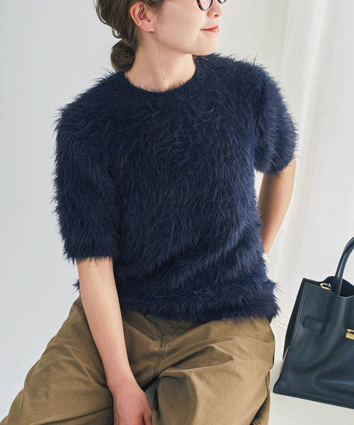 Spick & Span(スピックアンドスパン)の「《新色 / 追加》フェザーヤーンハーフスリーブニット(ニット/セーター・レディース・ネイビー/ボルドー/ベージュ・FREE)」の11枚目の写真