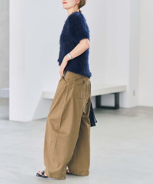 Spick & Span(スピックアンドスパン)の「《新色 / 追加》フェザーヤーンハーフスリーブニット(ニット/セーター・レディース・ネイビー/ボルドー/ベージュ・FREE)」の12枚目の写真