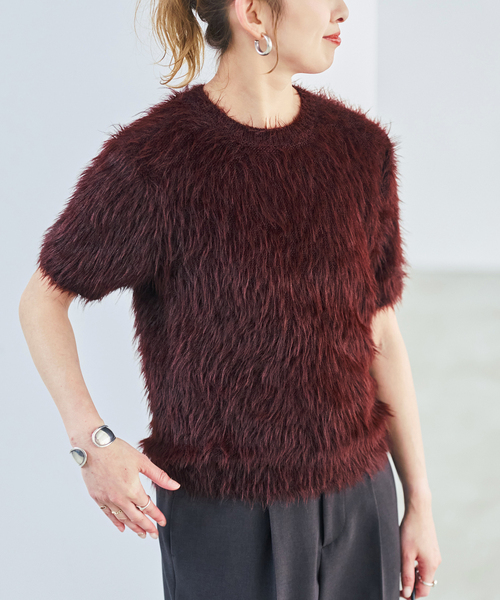 Spick & Span(スピックアンドスパン)の「《新色 / 追加》フェザーヤーンハーフスリーブニット(ニット/セーター・レディース・ネイビー/ボルドー/ベージュ・FREE)」の14枚目の写真
