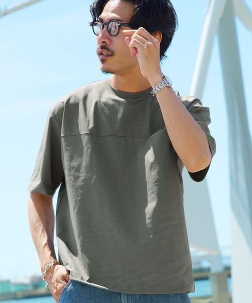 jiggys shop(ジギーズショップ)の「接触冷感 吸水速乾 遮熱 UVカット ワイド メッシュTシャツ 裾ドローコード付き(Tシャツ/カットソー・メンズ・グレー/オリーブ/ブラック/ネイビー・LARGE/X-LARGE/MEDIUM)」の3枚目の写真