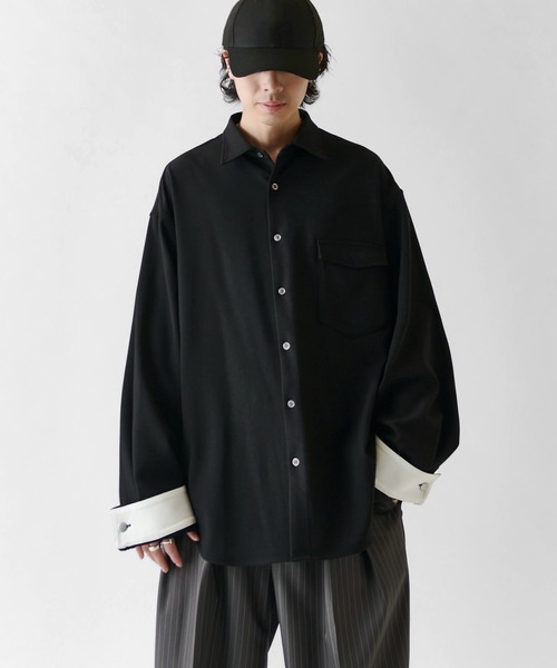 Lui's(ルイス)の「【Neucon/ニューコン】TWO-TONE WIDE-CUFF OVER SHIRT / バイカラーワイドカフスオーバーシャツ / 2WAY仕様(シャツ/ブラウス・メンズ・ブラック/ネイビー/ホワイト・1/2)」の1枚目の写真