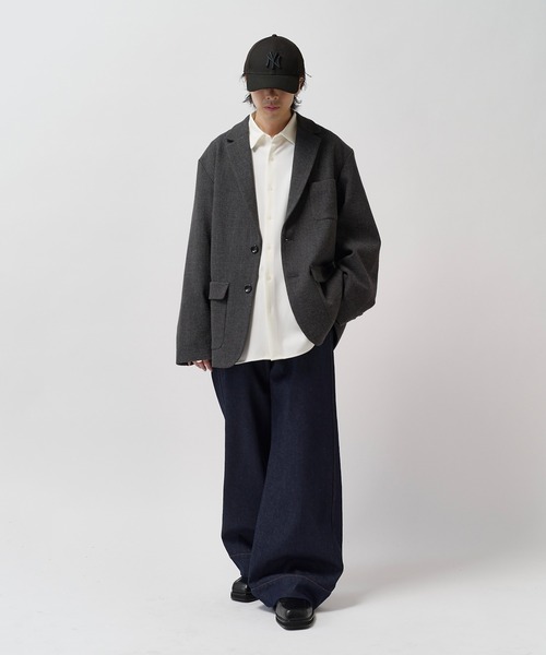 Lui's(ルイス)の「【Neucon】TWO-TONE WIDE-CUFF OVER SHIRT / バイカラーワイドカフスオーバーシャツ / 2WAY仕様(シャツ/ブラウス・メンズ・ブラック/ネイビー/ホワイト・1/2)」の11枚目の写真