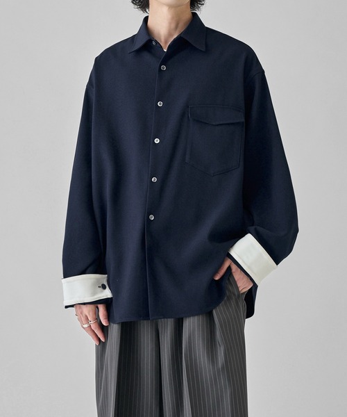 Lui's(ルイス)の「【Neucon/ニューコン】TWO-TONE WIDE-CUFF OVER SHIRT / バイカラーワイドカフスオーバーシャツ / 2WAY仕様(シャツ/ブラウス・メンズ・ブラック/ネイビー/ホワイト・1/2)」の21枚目の写真