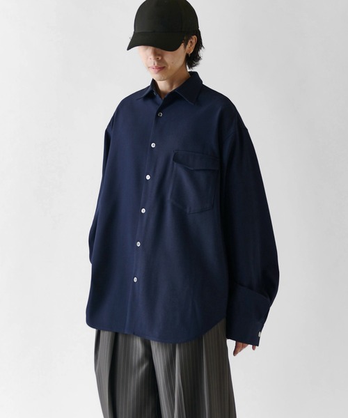 Lui's(ルイス)の「【Neucon/ニューコン】TWO-TONE WIDE-CUFF OVER SHIRT / バイカラーワイドカフスオーバーシャツ / 2WAY仕様(シャツ/ブラウス・メンズ・ブラック/ネイビー/ホワイト・1/2)」の18枚目の写真