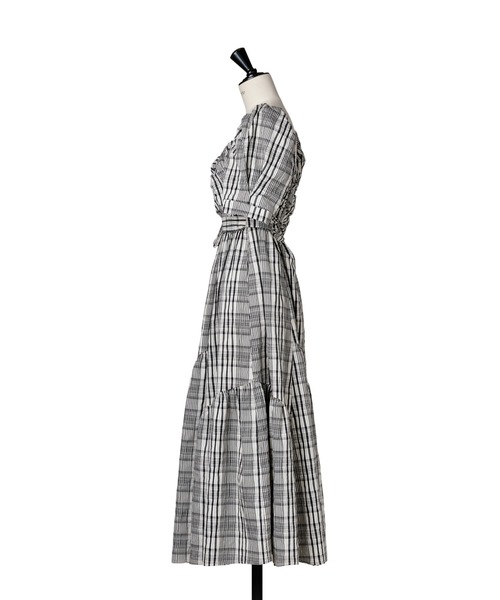 Her lip to（ハーリップトゥー）の「Alizee Off-Shoulder Dress（ワンピース・レディース・ブラック・M/S）」の15枚目の写真