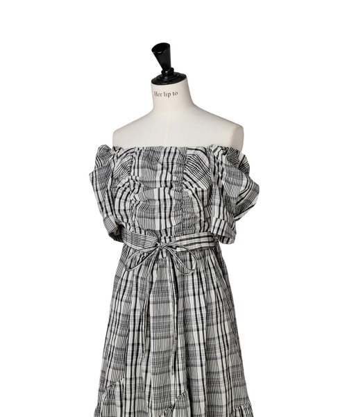 Her lip to（ハーリップトゥー）の「Alizee Off-Shoulder Dress（ワンピース・レディース・ブラック・M/S）」の8枚目の写真