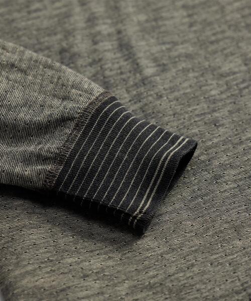 RRL(ダブル アール エル)の「インディゴ ジャカード ヘンリーネック シャツ(Tシャツ/カットソー・メンズ・ブラック系1・S/M/L/XL)」の6枚目の写真