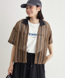 クロッシェ風レースシャツ