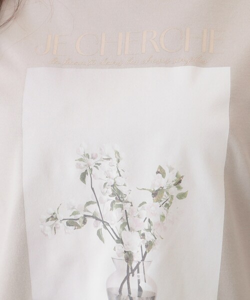 index(インデックス)の「【UV】フラワープリントTシャツ≪洗濯機OK/接触冷感≫(Tシャツ/カットソー・レディース・オフホワイト/ナチュラル/ネイビー・38/40/36/42)」の12枚目の写真