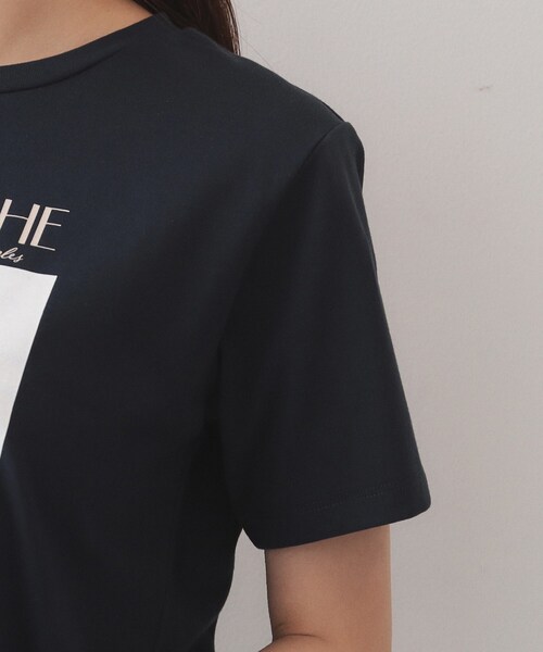index(インデックス)の「【UV】フラワープリントTシャツ≪洗濯機OK/接触冷感≫(Tシャツ/カットソー・レディース・オフホワイト/ナチュラル/ネイビー・38/40/36/42)」の21枚目の写真
