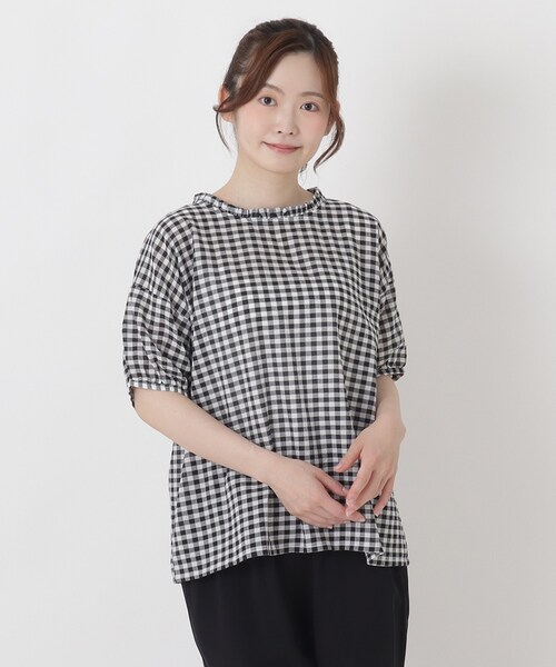 one'sterrace(ワンズテラス)の「PU混 先染めギンガムブラウス(シャツ/ブラウス・レディース・ブラック系8/ダークブラウン系8/グレー系4・02)」の2枚目の写真