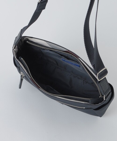 BLUE LABEL CRESTBRIDGE（ブルーレーベルクレストブリッジ）の「パーシャルクレストブリッジチェックナイロンミニショルダー（ショルダーバッグ・レディース・ダークネイビー/ブラック/パープル・FREE）」の11枚目の写真