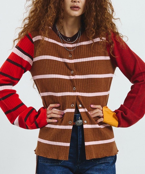 ROSE BUD(ローズバッド)の「CREOLME/MULTI STRIPE KNIT CARDIGAN(ニット/セーター・レディース・グレー/ブラウン・ONE SIZE)」の2枚目の写真