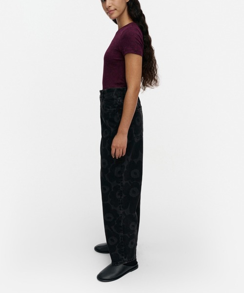 marimekko（マリメッコ）の「【Maridenim】 Barrel Unikko / jeans（デニムパンツ・レディース・ブラック・29inch/28inch/27inch/26inch/25inch）」の2枚目の写真