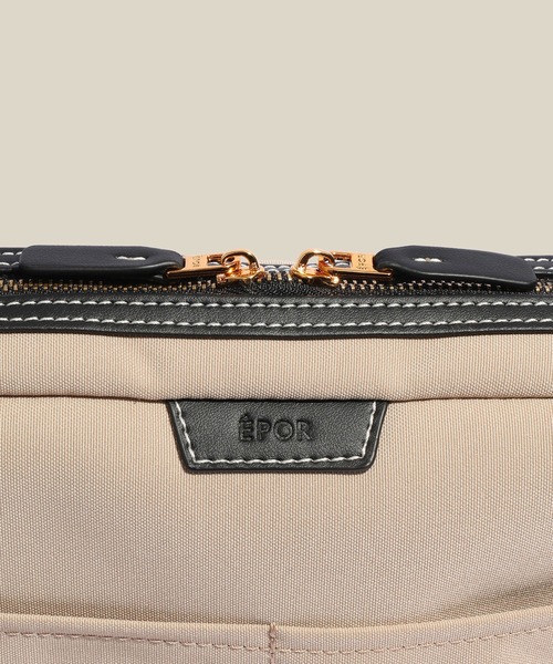 ROPE'(ロペ)の「【E'POR】KNOT BAG Medium/A4対応・通勤・撥水・軽量・26AW新型(トートバッグ・レディース・ブラック/ダークブラウン・FREE)」の19枚目の写真