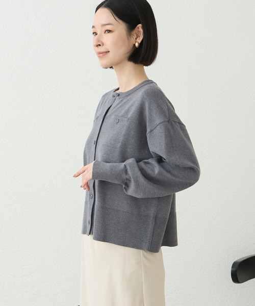 Aunely(オーネリー)の「【Aunely】〈パチレスニットシリーズ〉さらっと羽織れるクルーネックカーディガン(カーディガン/ボレロ・レディース・ブラック/イエロー/ボルドー/グリーン/アイボリー/ネイビー/チャコール/ブラック系・M/L)」の18枚目の写真