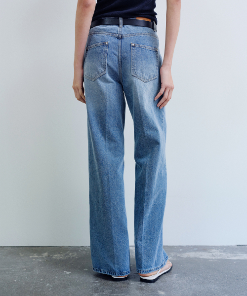 MOHAN(モハン)の「TIS SEMI WIDE FLARE DENIM_BLUE(デニムパンツ・レディース・ブルー・SMALL/LARGE/MEDIUM)」の7枚目の写真