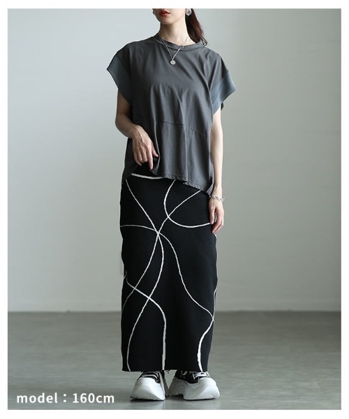 Sawa a la mode(サワアラモード)の「異素材切替デザイントップス(Tシャツ/カットソー・レディース・チャコールグレー/ブラック・FREE)」の8枚目の写真