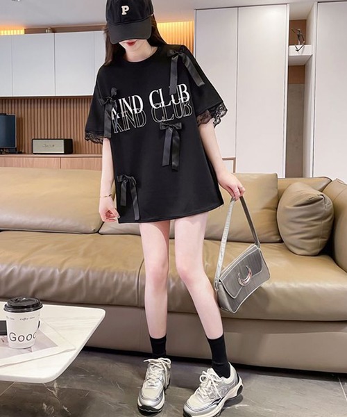 Amulet(アミュレット)の「袖のレースがアクセント♪主役級アイテム リボン付きロゴTシャツ(Tシャツ/カットソー・レディース・ブラック/アイボリー・S/M/L/XL)」の5枚目の写真