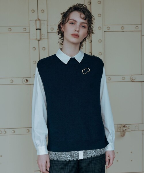 J.PRESS(ジェイプレス)の「【プラスワンアイテムに】DRALON MERINO ニット ベスト(ベスト・レディース・ピーコックグリーン系/ベージュ系/ネイビー系/ライトグレー系/ダークブラウン系・T13/T15)」の4枚目の写真